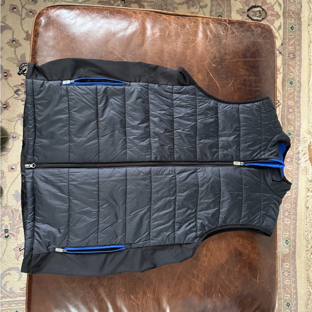 Callaway Black Quilted Vest for Versatile Layering